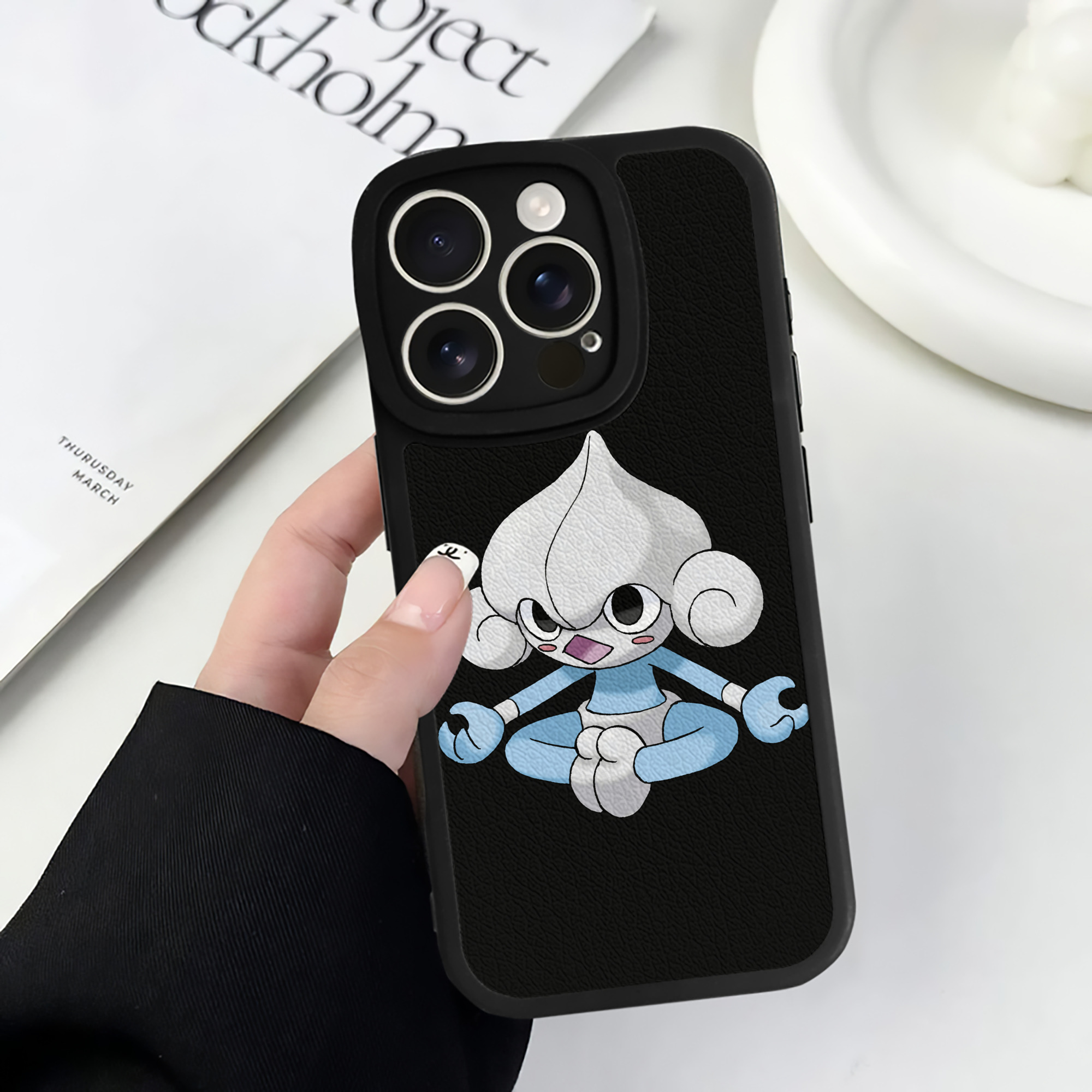 （画像用） ポケットモンスター Pokémon 【iPhone 16シリーズ対応】シリコンスマホケース（レザー調） 材質：シリコン